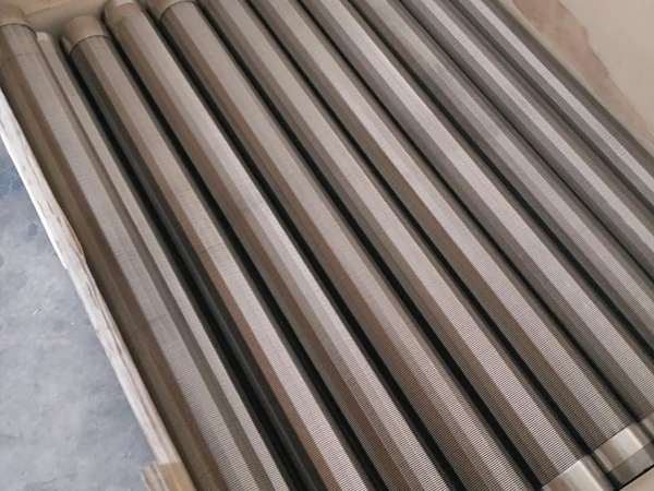 Wire wrapped screen pipes packaged in wooden crates